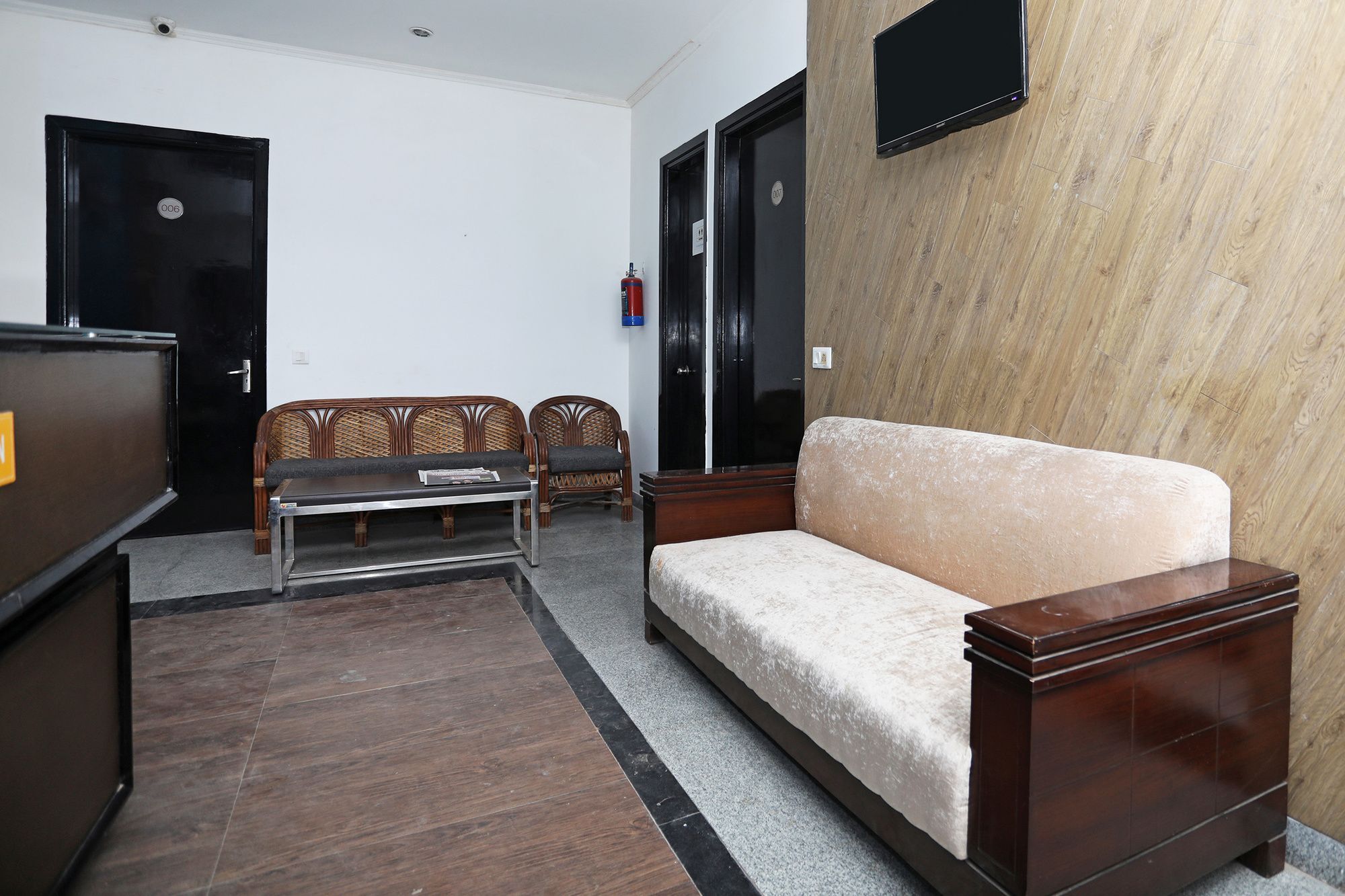 Hotel O Golf Stays Near Aravali Biodiversity Park Gurgaon Exterior foto